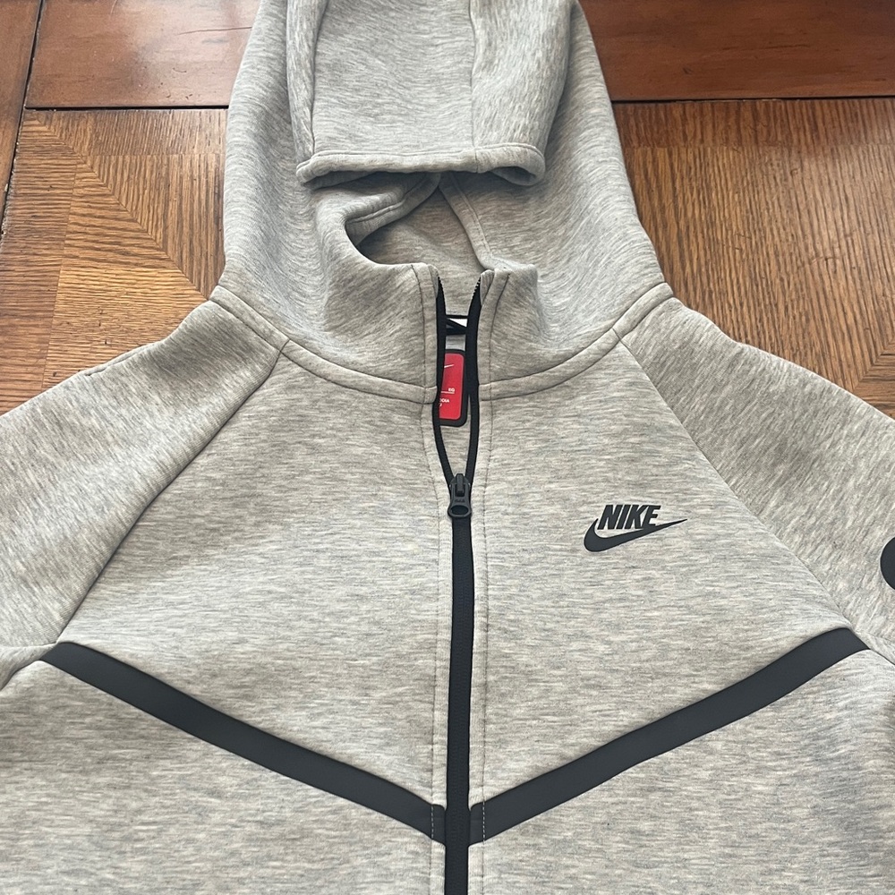 Nike Kids Light Gray Full-Zip Hoodie